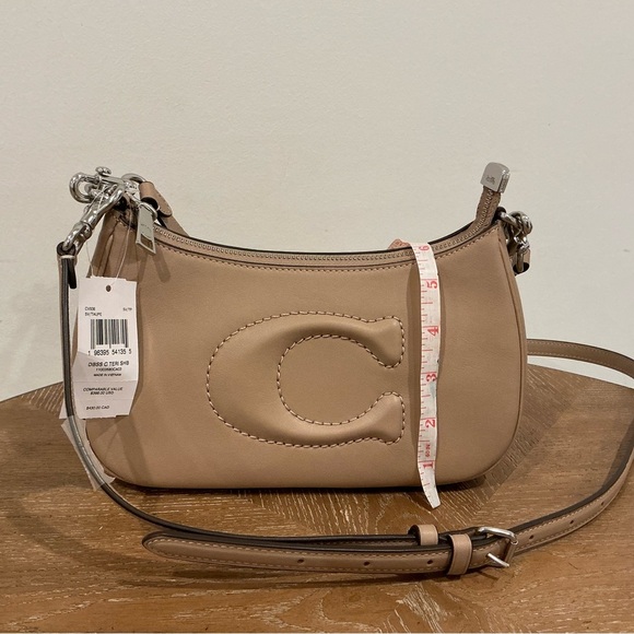 Coach
TERI SHOULDER BAG - Picture 7 of 8